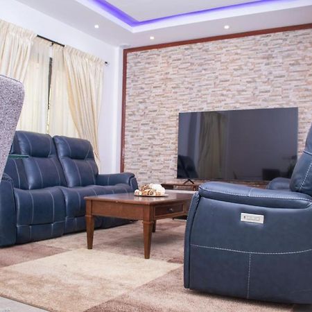 Luxury Suites Chester One Ντακάρ Εξωτερικό φωτογραφία