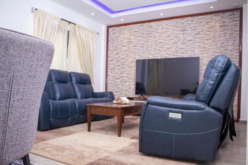 Luxury Suites Chester One Ντακάρ Εξωτερικό φωτογραφία