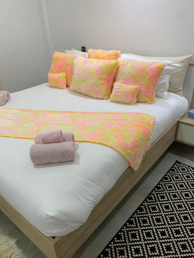 Luxury Suites Chester One Ντακάρ Εξωτερικό φωτογραφία
